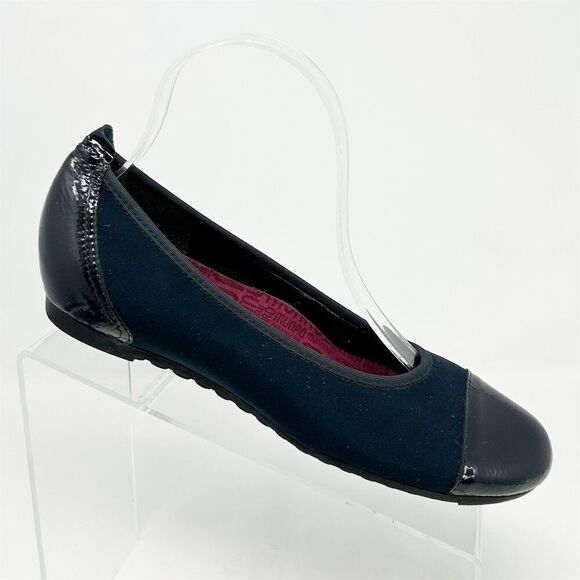 Munro Henlee Women's Navy Blue Cap Toe Ballet Flats Size 8 M Casual - Picture 1 of 12